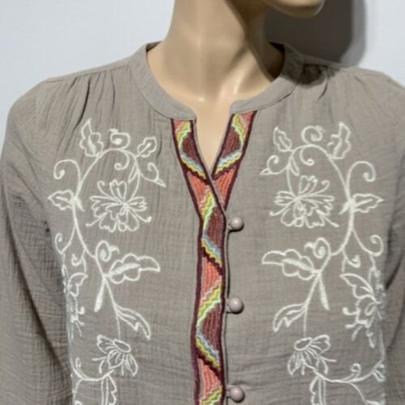 Coldwater Creek Shirt Button Front Size XS Embroidered Cotton Gauze Top - Picture 3 of 12